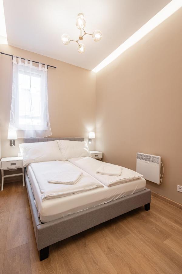 Kl31 - Central Residence - Klauzal Square By Bqa Budapest Bagian luar foto