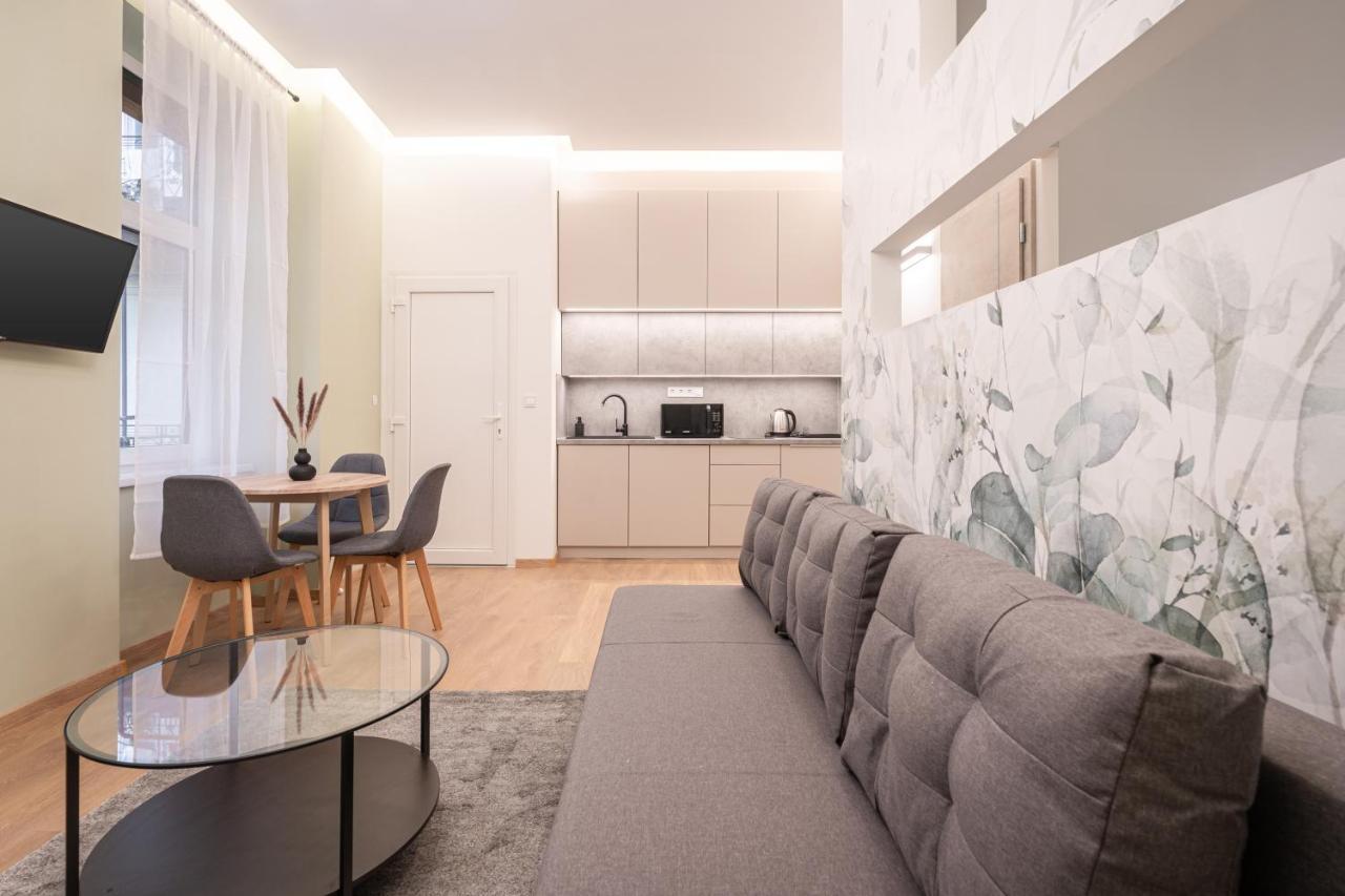 Kl31 - Central Residence - Klauzal Square By Bqa Budapest Bagian luar foto
